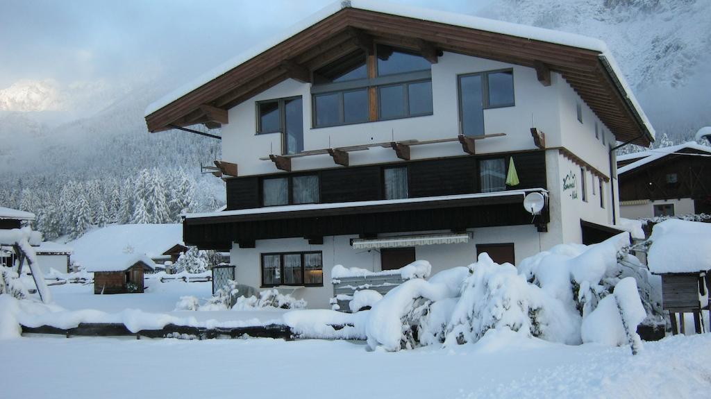 Haus Karwendelblick Bed & Breakfast Leutasch Luaran gambar
