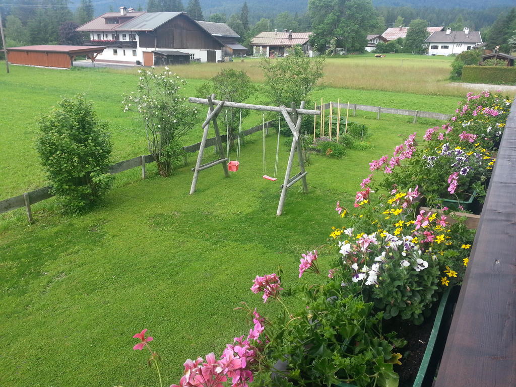 Haus Karwendelblick Bed & Breakfast Leutasch Luaran gambar